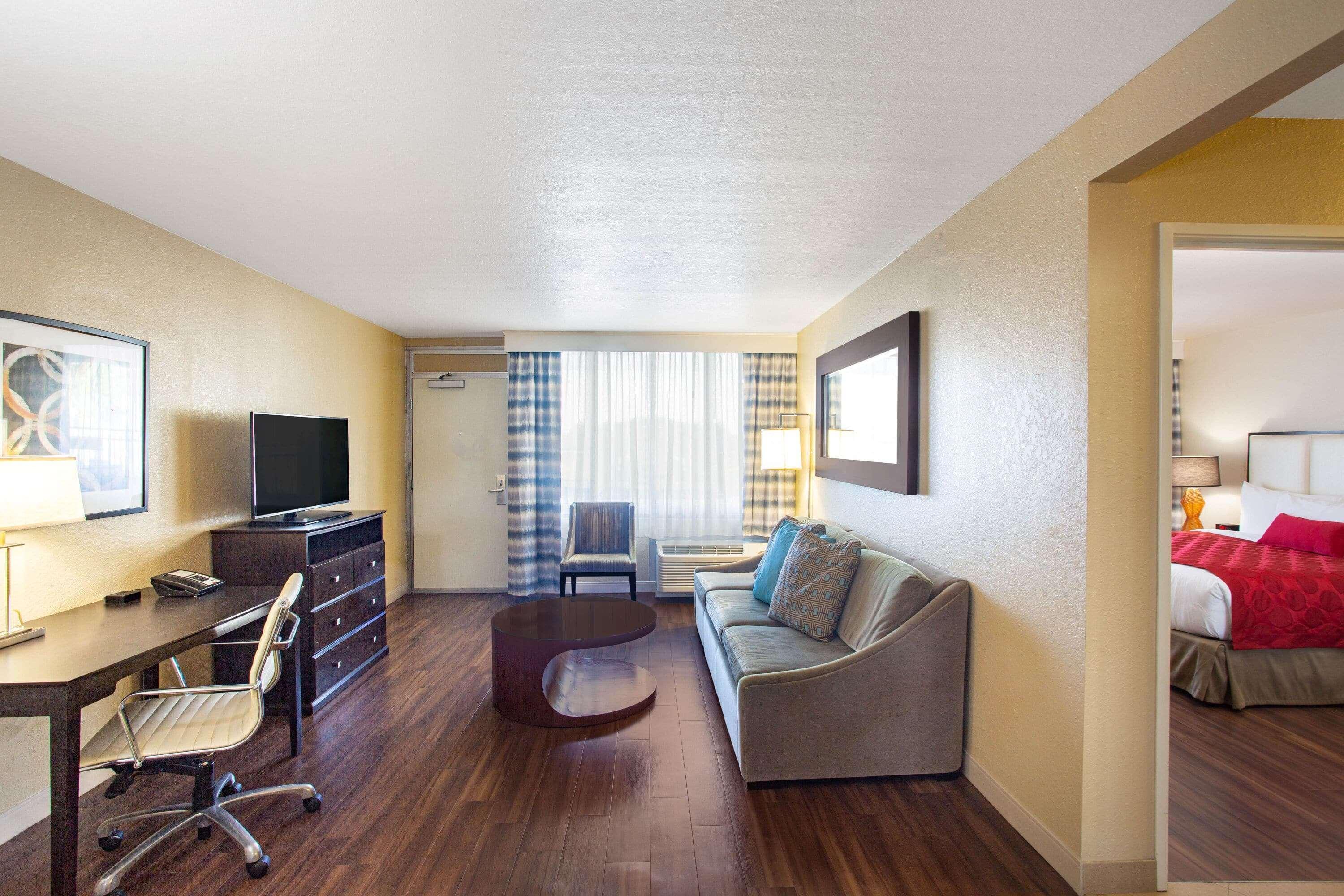 Ramada By Wyndham Venice Hotel Venezia Екстер'єр фото
