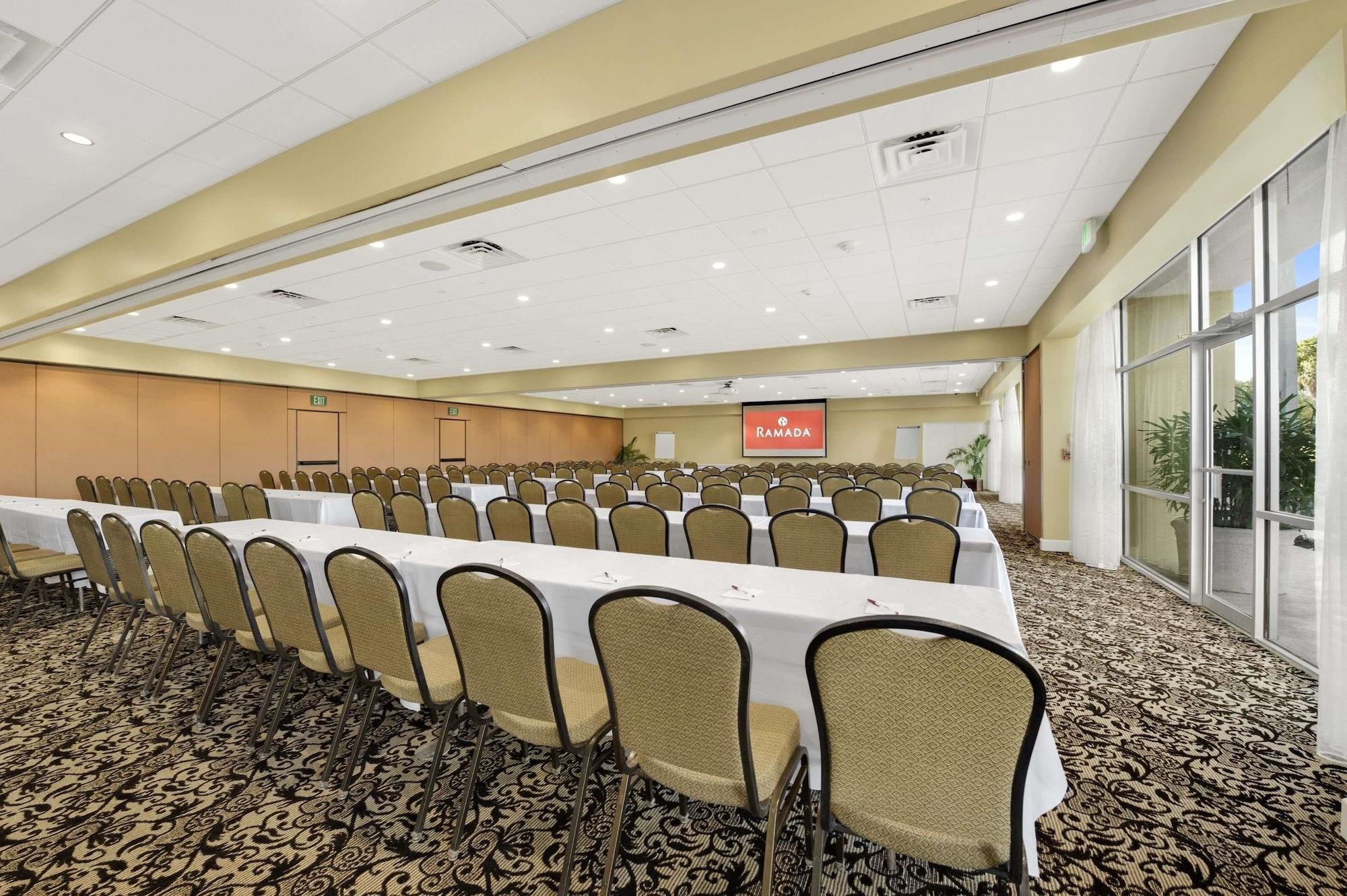 Ramada By Wyndham Venice Hotel Venezia Екстер'єр фото