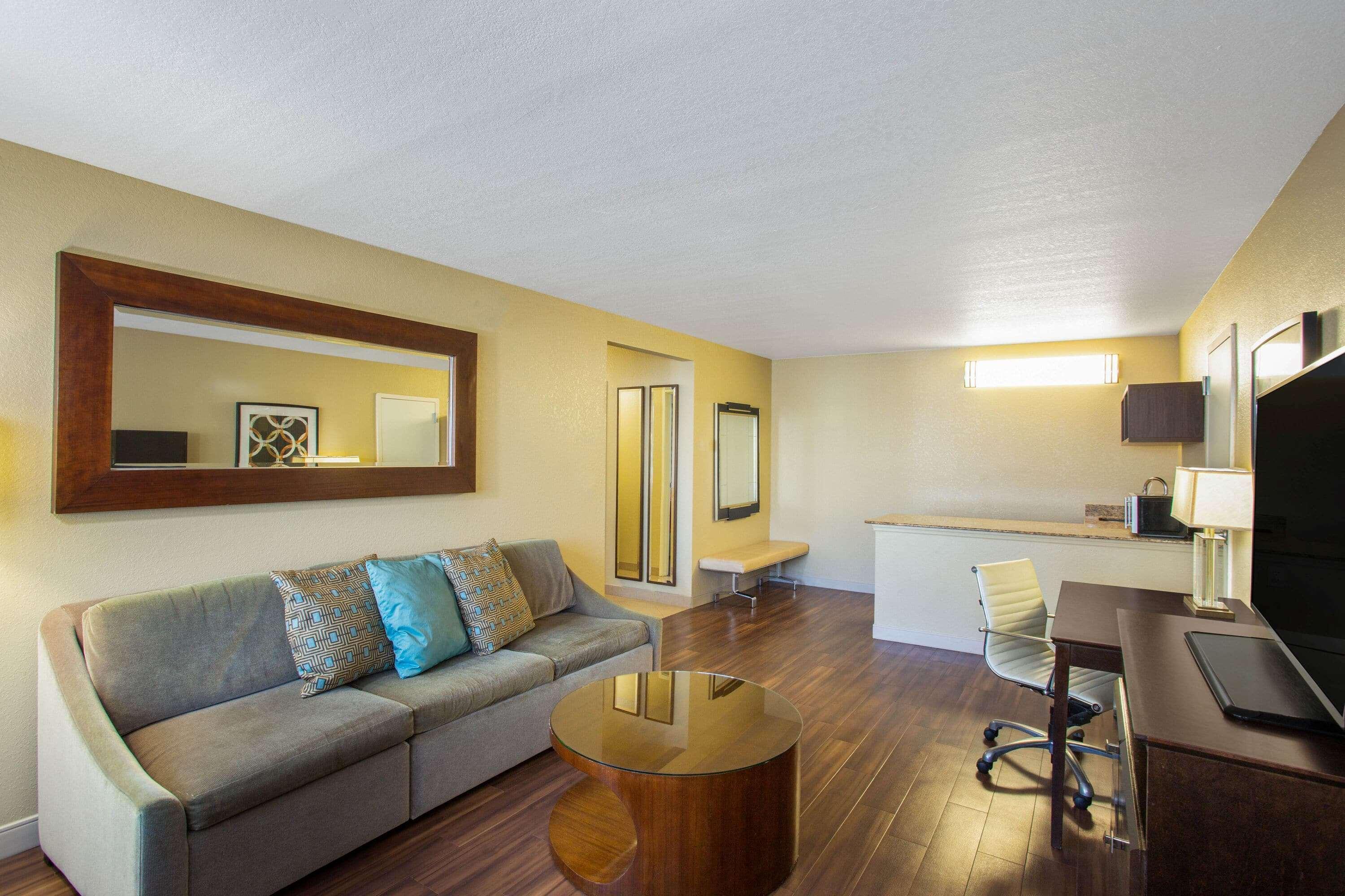 Ramada By Wyndham Venice Hotel Venezia Екстер'єр фото
